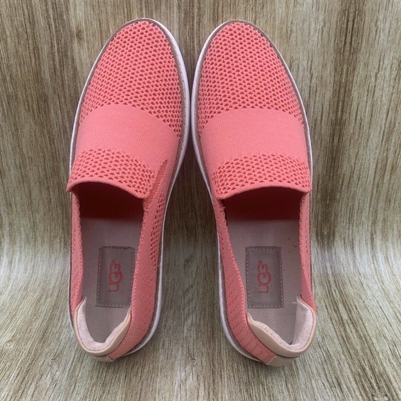 UGG AUSTRALIA SAMMY SLIP-ON HYPER WEAVE CASUAL SNEAKERS - Picture 5 of 11